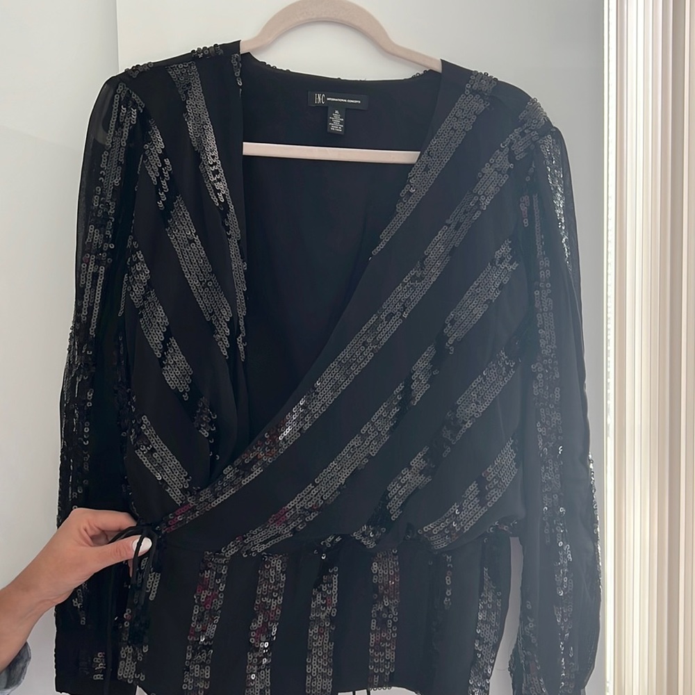 Black glittery blouse; XL; sheer sleeves